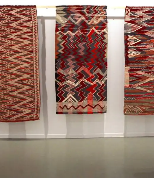 Teresa Lanceta y la creación textil femenina en Adiós al Rombo