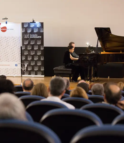 Concierto dedicado a los voluntarios sociales en la Casa de las Alhajas