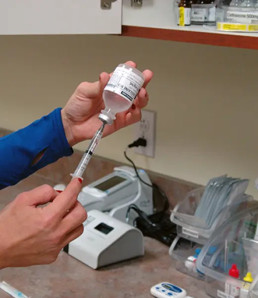 La primera vacuna que podría detener el progreso del Alzheimer