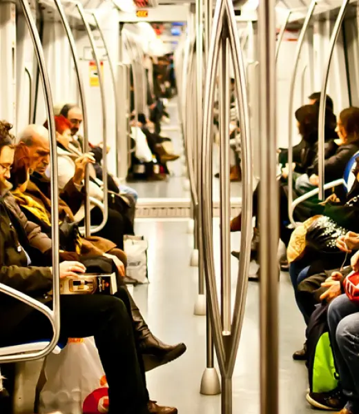 Barcelona prueba apps para un transporte público más accesible